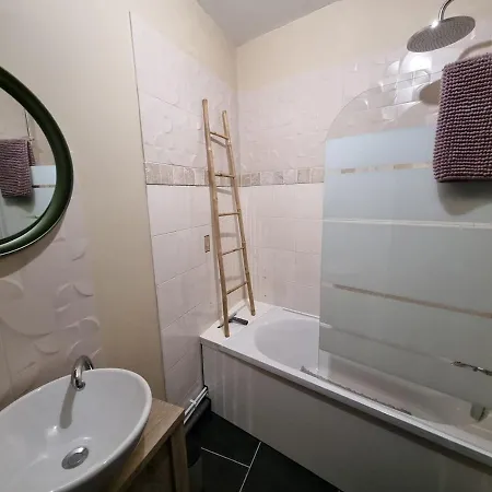 Le Petit Marais Apartamento *