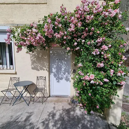 Le Petit Marais Apartment
